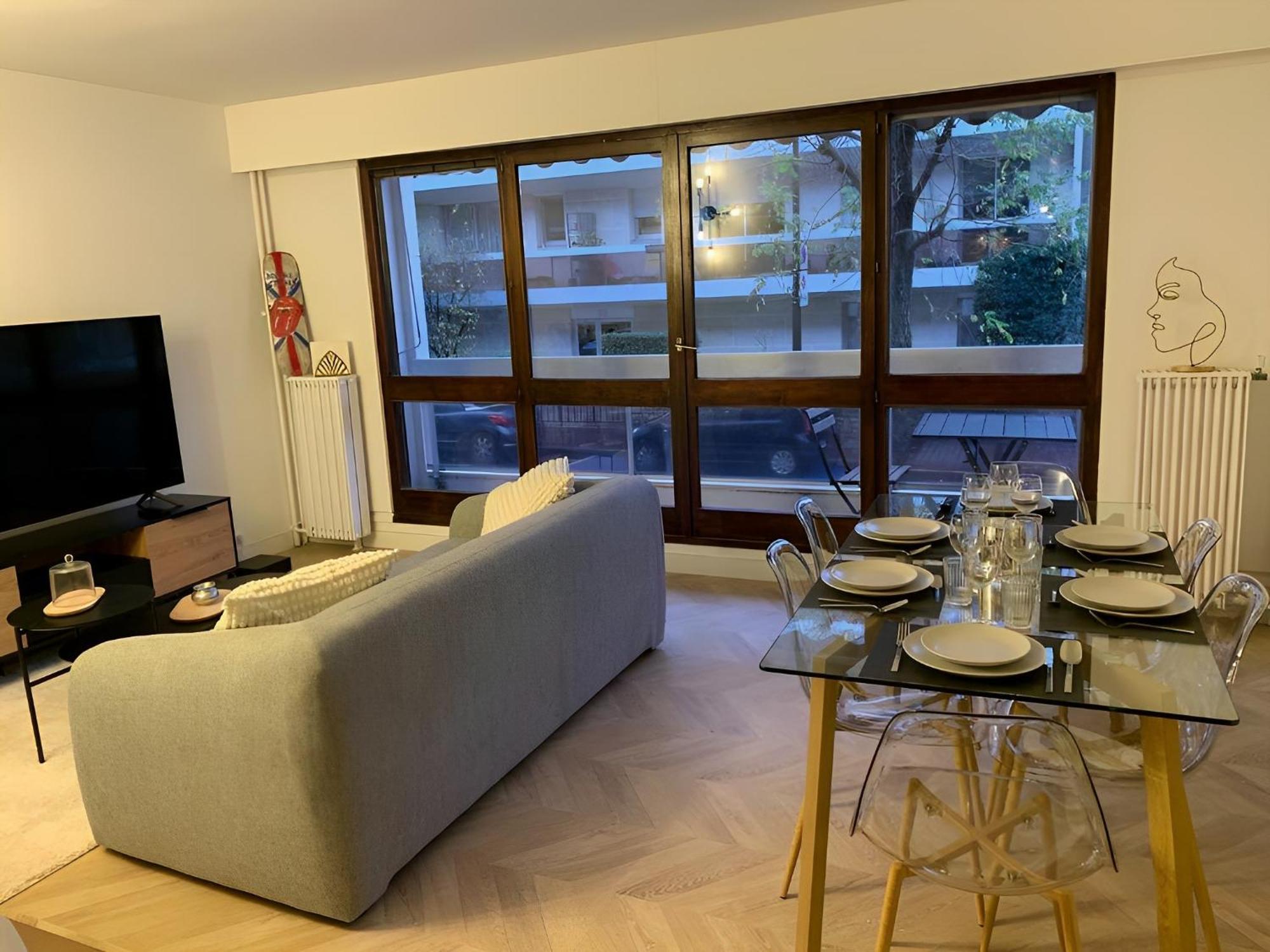 Magnifique Appartement, 3 Min De Paris لوفالوا بيريه المظهر الخارجي الصورة